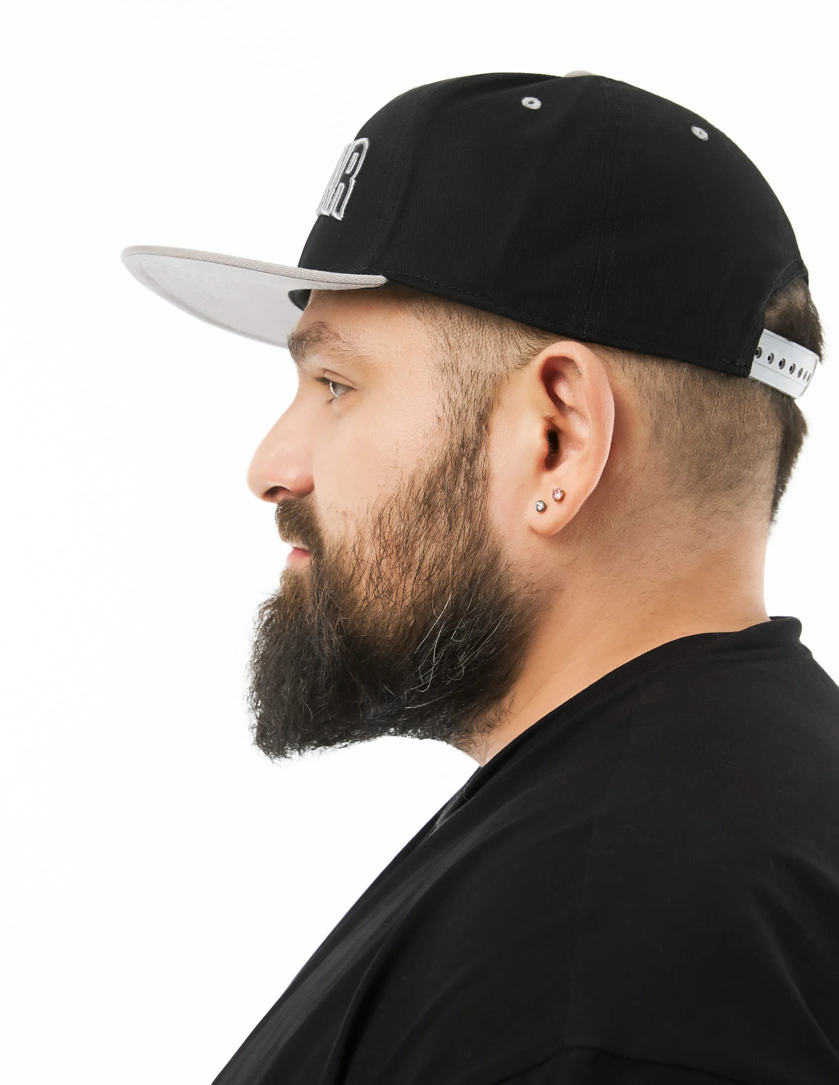 Снэпбэк черный